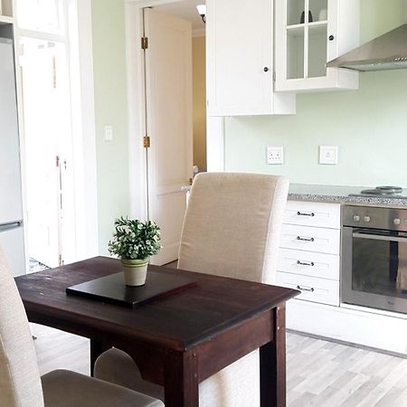 Versailles Pretoria Phòng bức ảnh