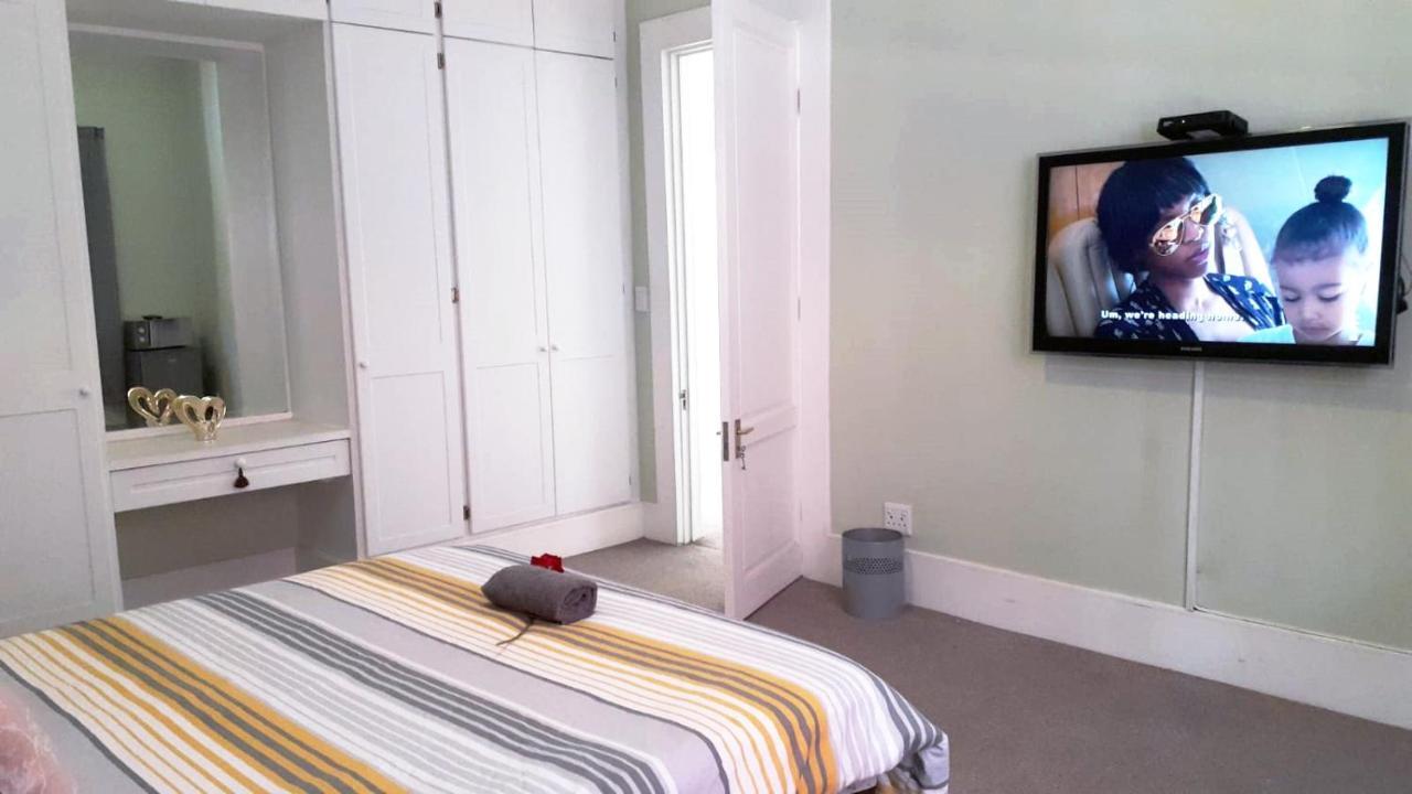 Versailles Pretoria Phòng bức ảnh